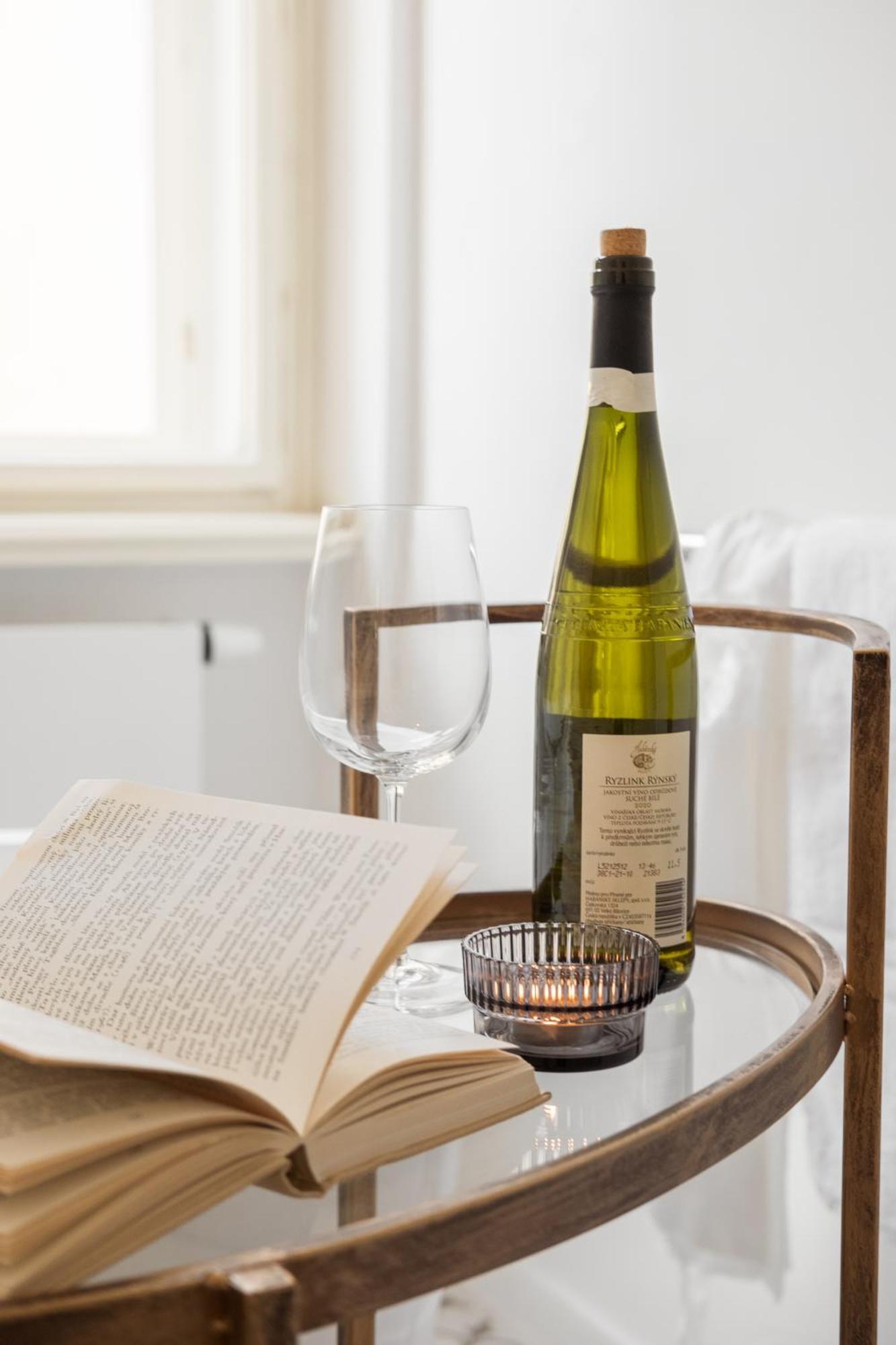 Stru House By Days - Luxurious Next To National Theatre Apartamento *